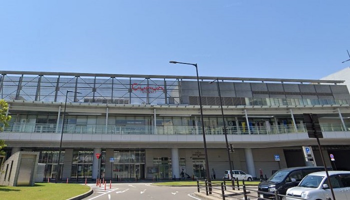 高岡駅前広場緑地