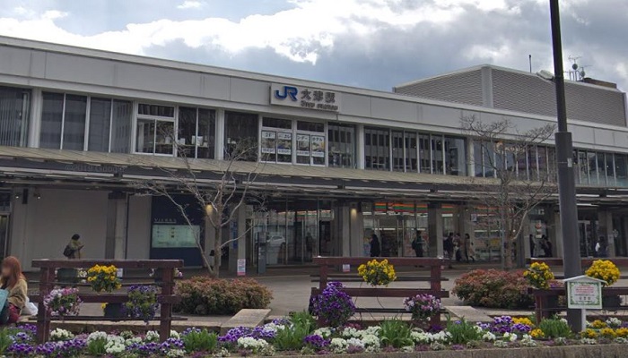 JR大津駅北口広場